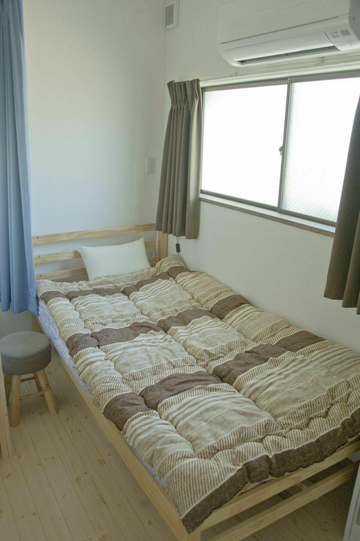 Umbrella House Hostel Osaka Bagian luar foto