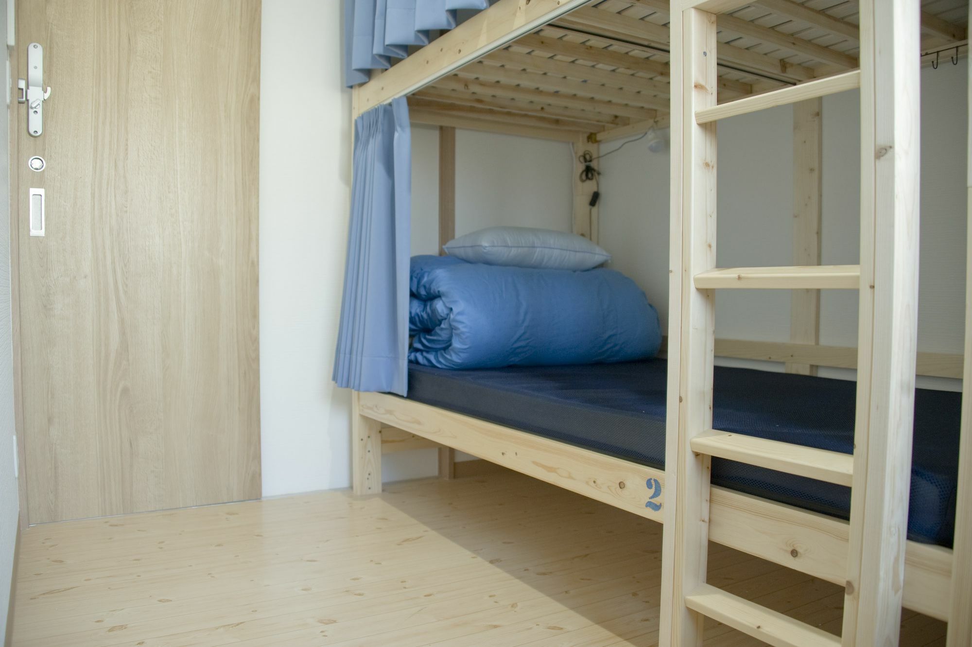 Umbrella House Hostel Osaka Bagian luar foto